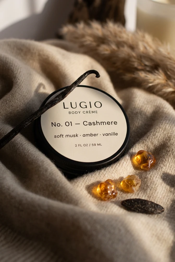 No. 01 — Cashmere body crème tin